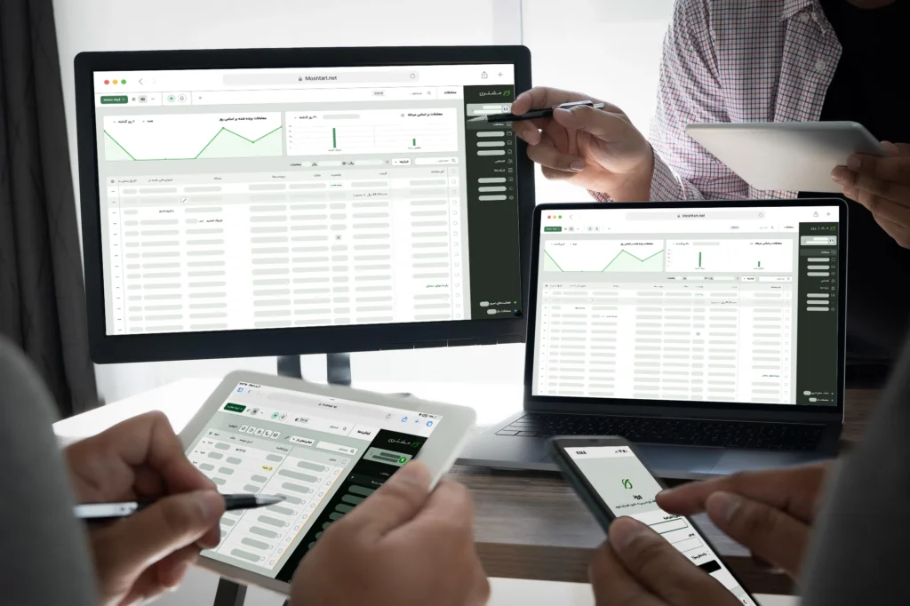 انتخاب مسیر مناسب با مقایسه CRM